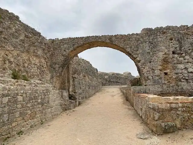 Yes, yes. Even more Conímbriga Roman ruins
