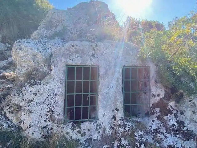 Tomb of Castor and Pollux. That sun flare is just a sun flare, not a divine glow on the tomb.