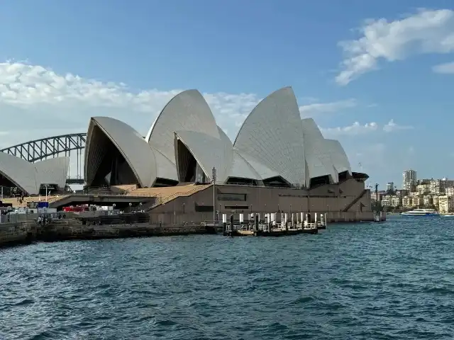 Sydney Opera House as seen from the Royal Botanic Garden Sydney