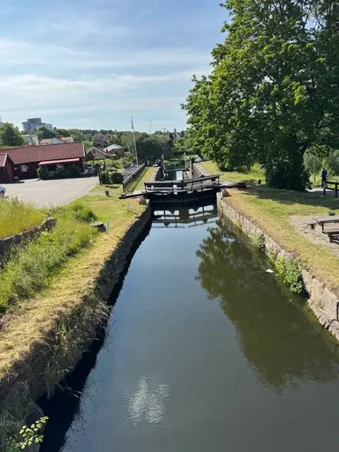 Locks on the Kinda Canal