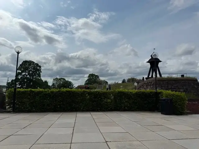 The bell "tower" (background, right) as seen from the courtyard in front of Uppsala Slott