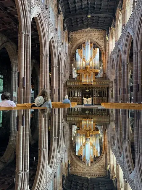 Reflected image on the same side of the cathedral