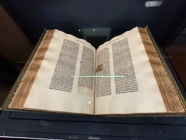 Biblia Latina, 1454-1455Mainz, Germany