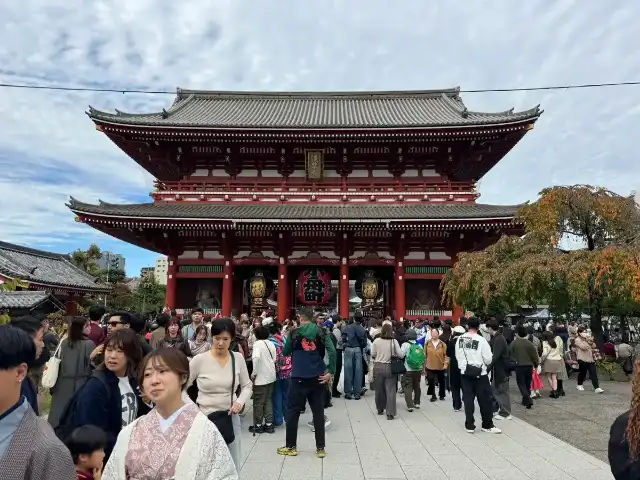 Senso-ji Temple gate