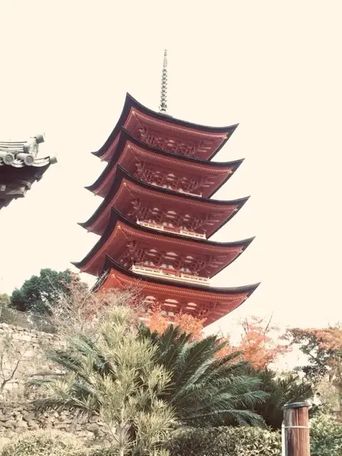 Five story pagoda seven years ago