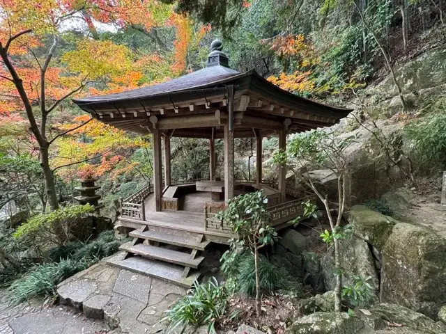 Gazebo in the Mitaki Temple compound