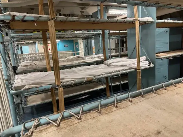 Bunks on the Fuji
