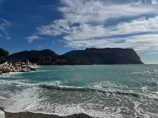 A view of the sea by Cassis on the way to Calanque de Port-Miou