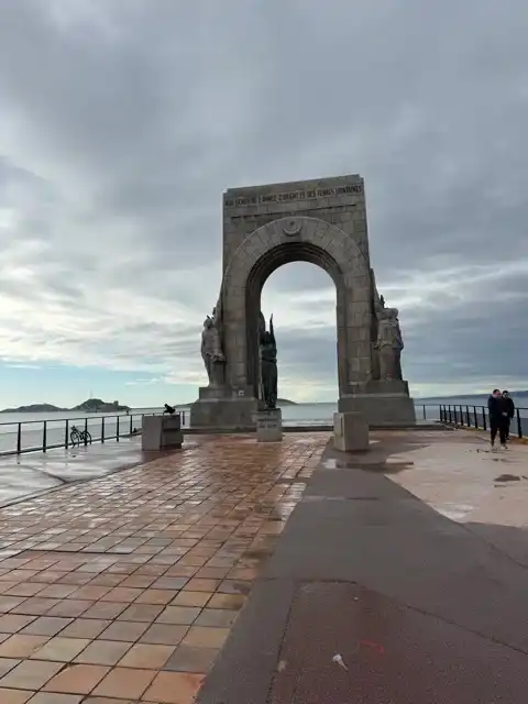 The World War II monument on the way to Vallon des Auffes
