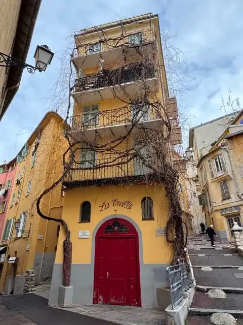 Another building in Vieux-Nice