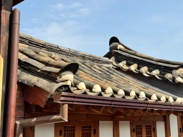 A roof in Bukchon Hanok Village