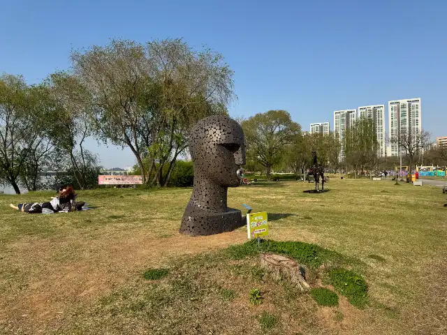 Art in one of the Hangang Parks