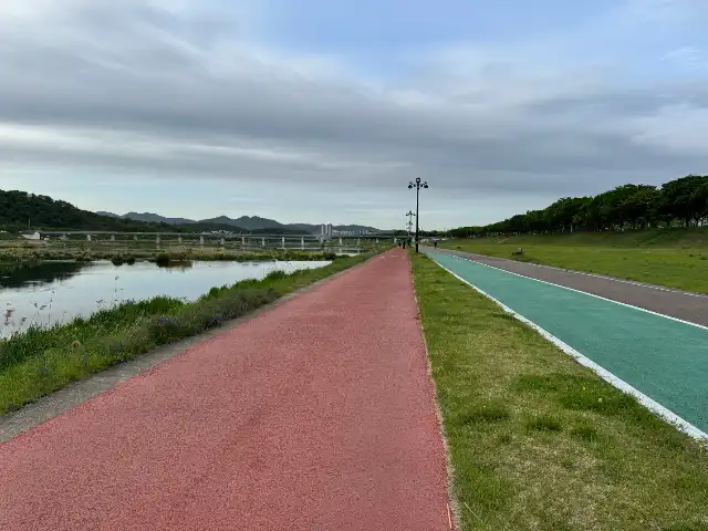 Non-vehicular superhighway