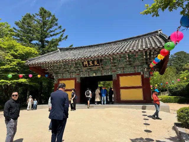 Bulguksa's second gate structure