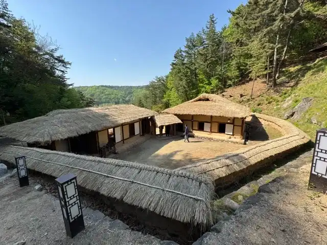 Another structure at Andong Folk Village