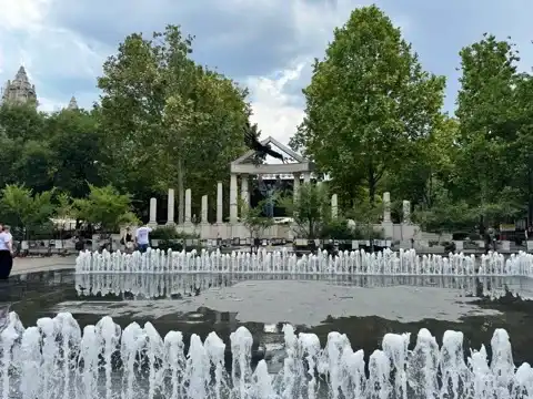 Monument to the Hungarian victims of the Nazis in Liberty Square
