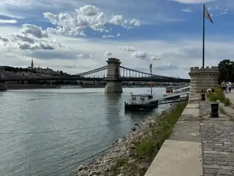 A last stroll along the Danube