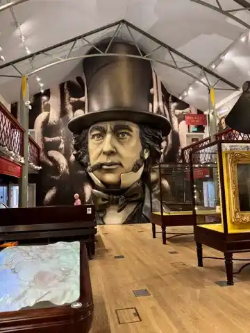 A much larger-than-life 3D representation of Brunel's head