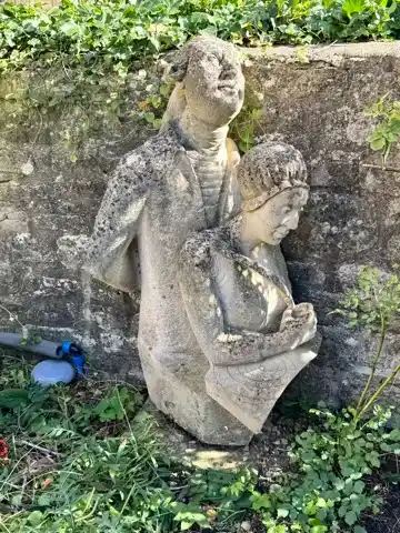 A statue in the backyard