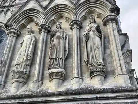Sculptures on the exterior of Salisbury Cathedral
