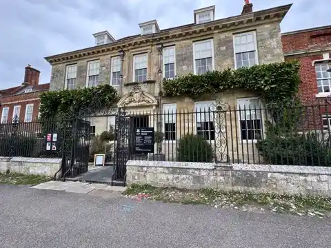 Mompesson House