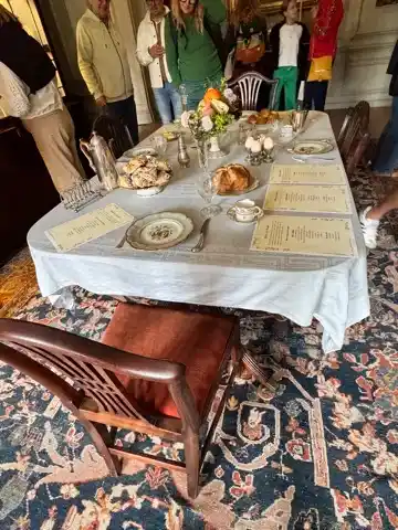 Inside Mompesson House