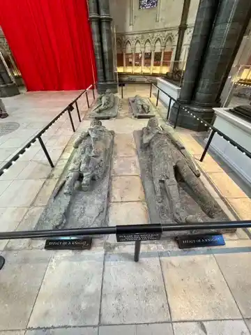 Effigies in The Round. Okay. That's a little quirky